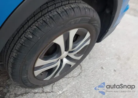 2017 Toyota Rav4 Le из США, поврежденный, VIN 2T3BFREVXHW606607